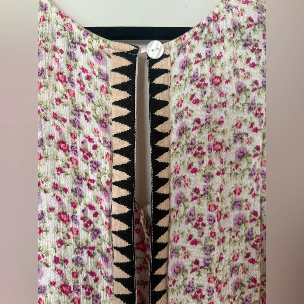 Anthropologie RAGA Ditsy Floral Lightweight Boho Romper Jumpsuit with Tie - Picture 8 of 17